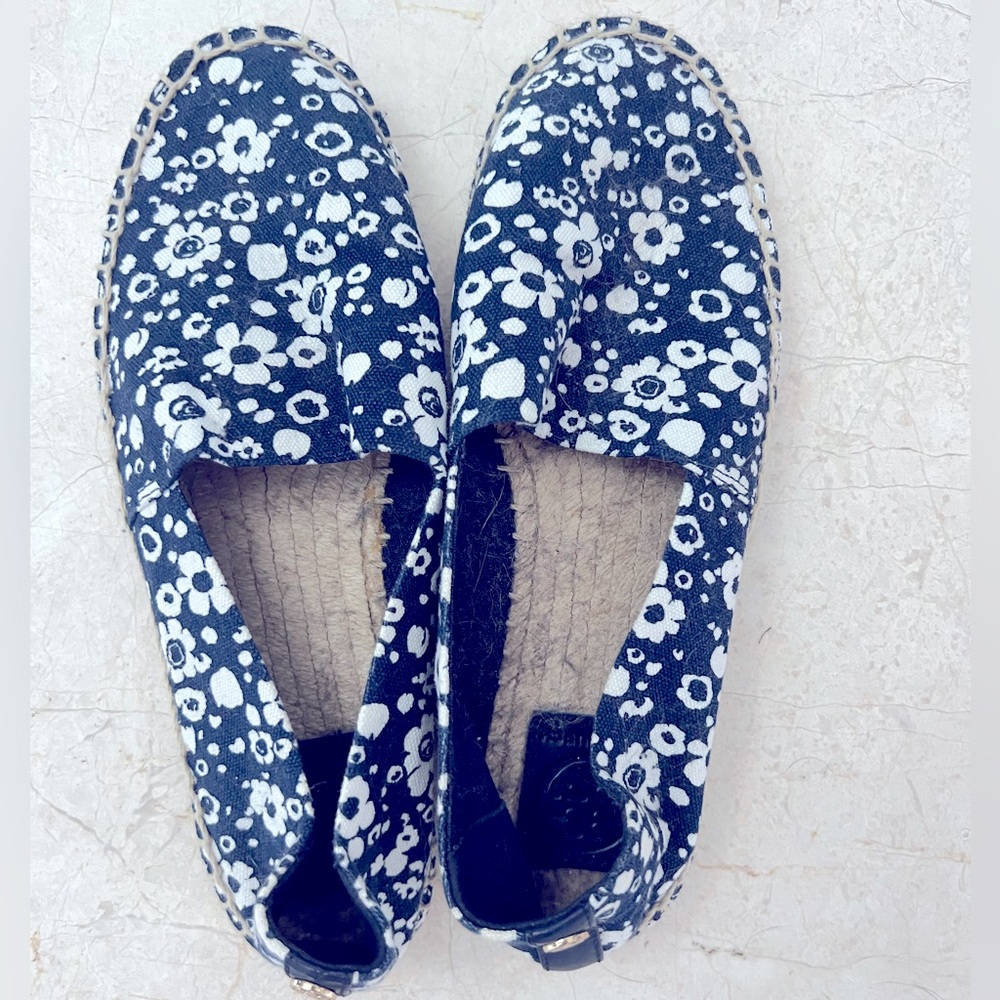 Tory Burch espadrilles NEW